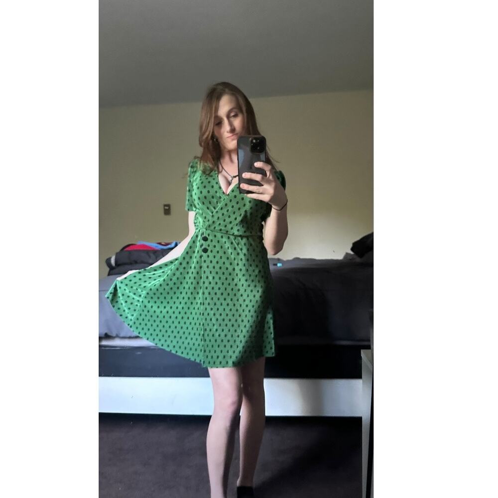 ASOS DESIGN Green & Black Polka Dot Plisse V-Neck Fit & Flare Wrap Dress- XS / 2